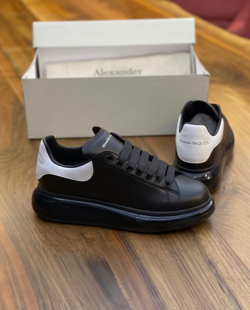 ALC&MCQ Siyah Şeffaf Taban Sneaker – Görsel 2