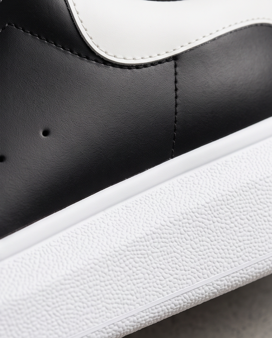 ALX&MCQ Siyah Sneaker – Görsel 3